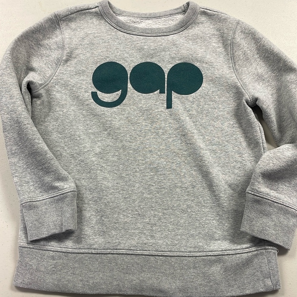 Gap logo sweatshirt